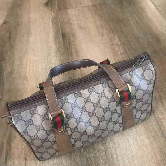 Gucci Handbags - Vintage Gucci satchel handbag purse 💯 AUTHENTIC